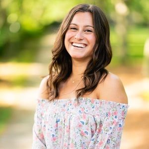 Meet your Posher, Jena